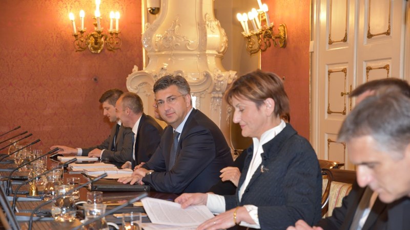 Predsjednik Vlade Plenković: Hrvatska javnost vidi tko je faktor stabilnosti, a tko ima agendu rušenja